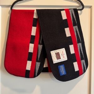 Pendleton Native Trade Blanket Wool Scarf American Indian College Fund
